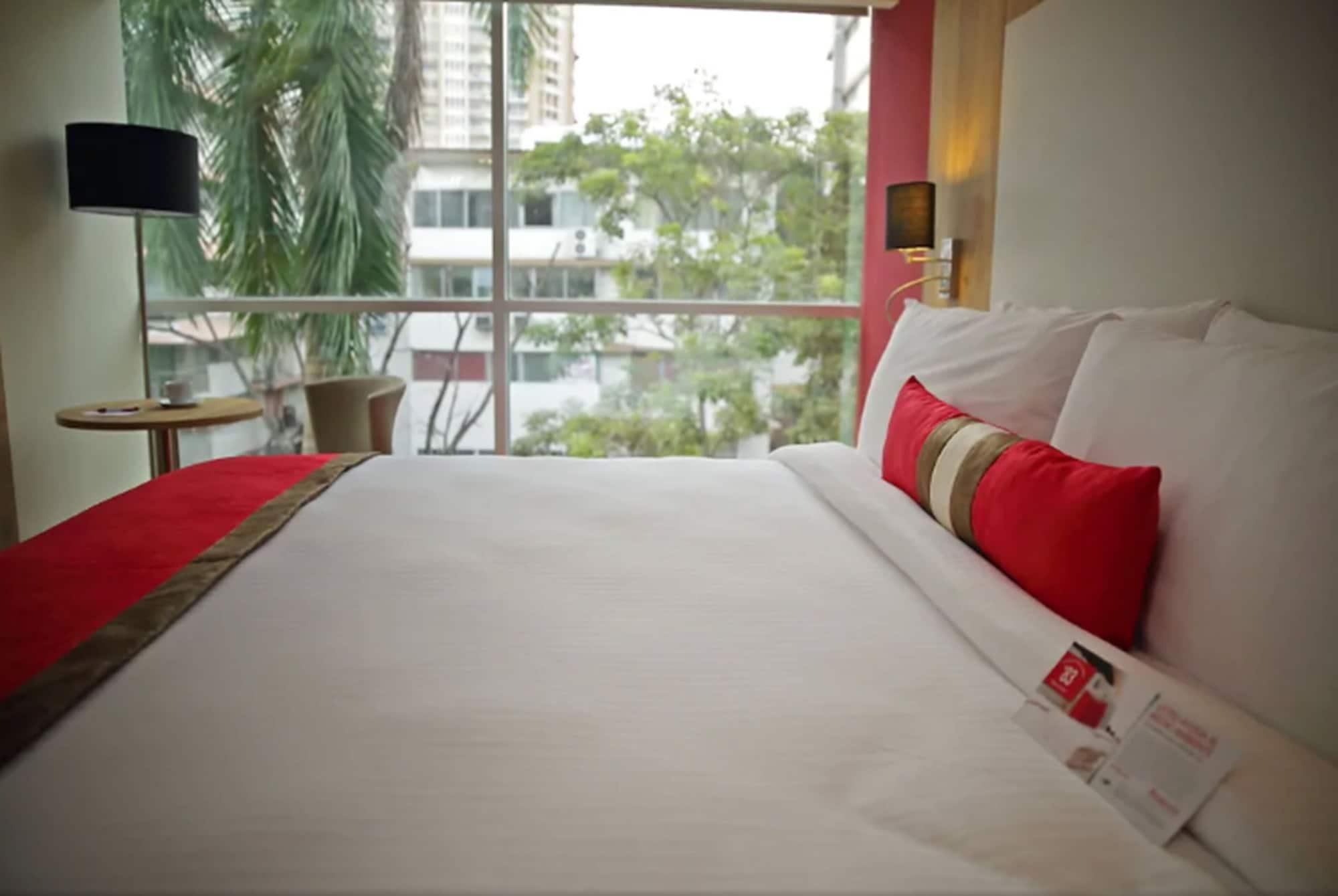 Отель Ramada By Wyndham Panama Via Argentina Экстерьер фото