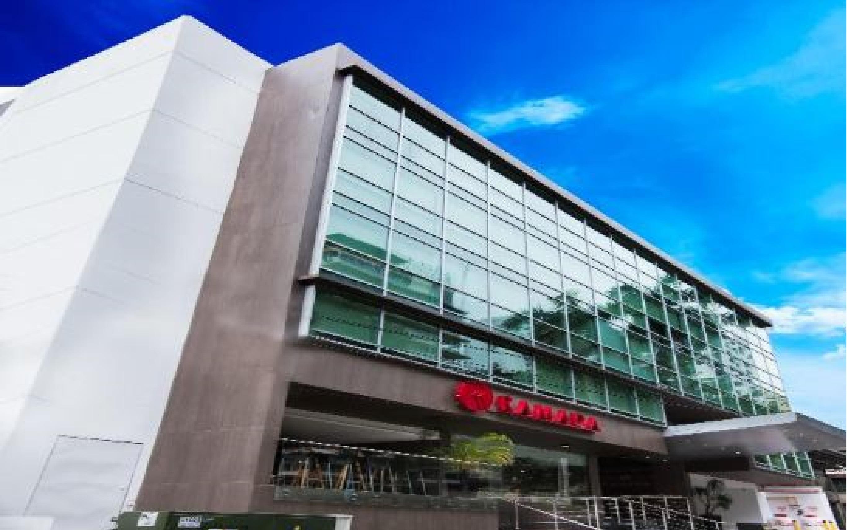 Отель Ramada By Wyndham Panama Via Argentina Экстерьер фото