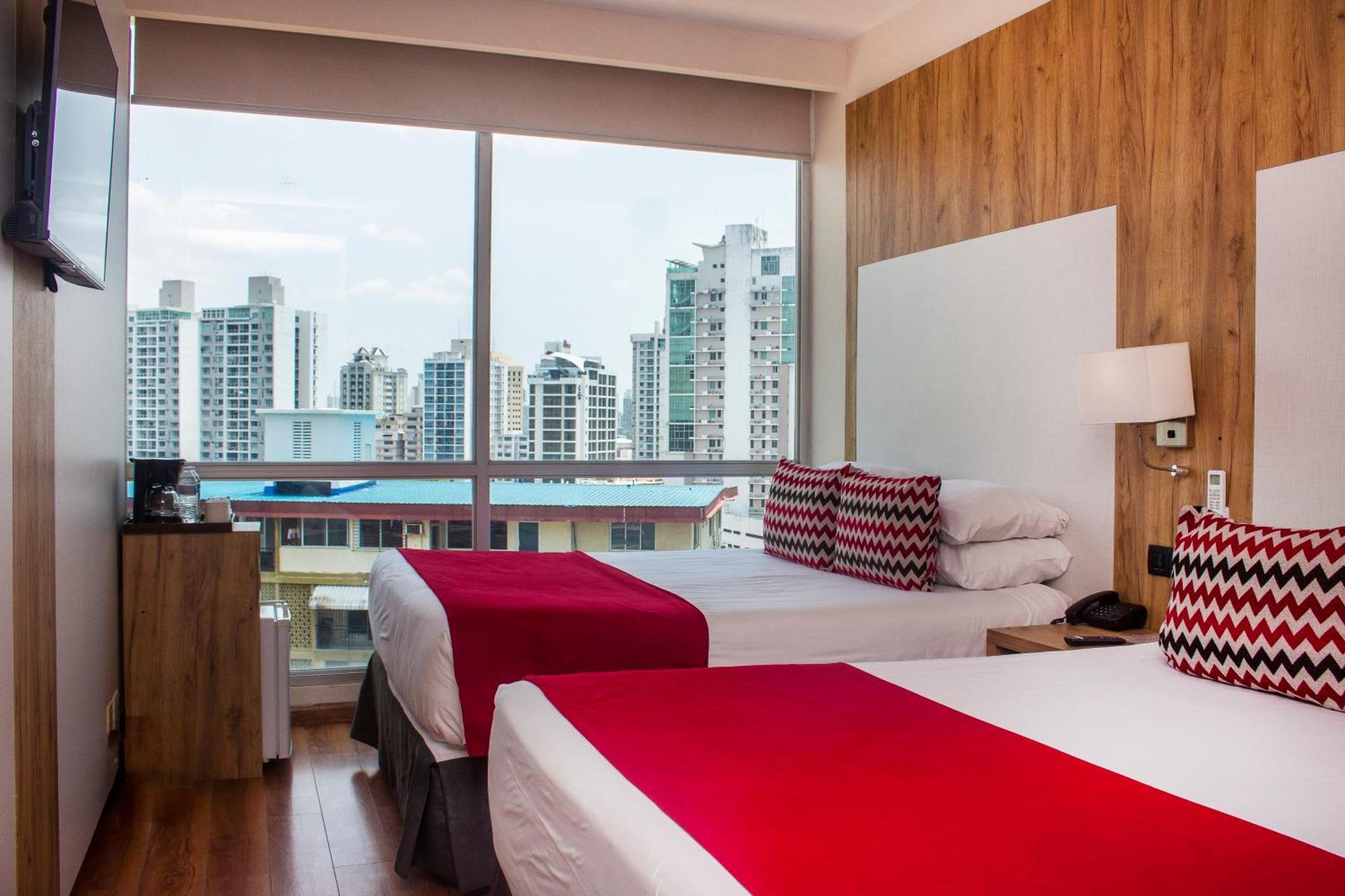 Отель Ramada By Wyndham Panama Via Argentina Экстерьер фото